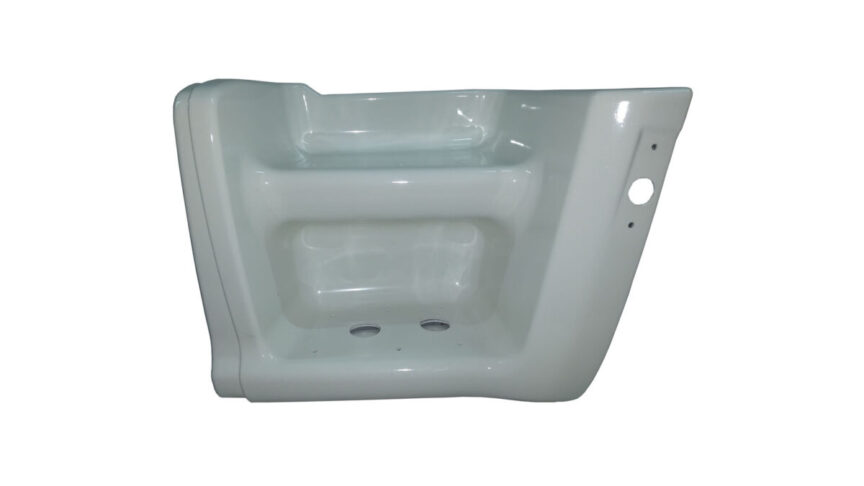 ESTRIBO FORD CARGO 1722 00/12 IZQUIERDO INYECTADO BLANCO