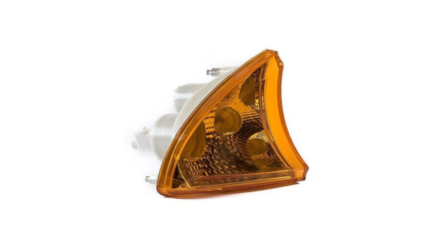 FARO DE GIRO IVECO TECTOR/CURSOR 11/19 AMBAR IZQUIERDO